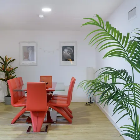 Casa Ocean Tide קוסטה טגוויסה